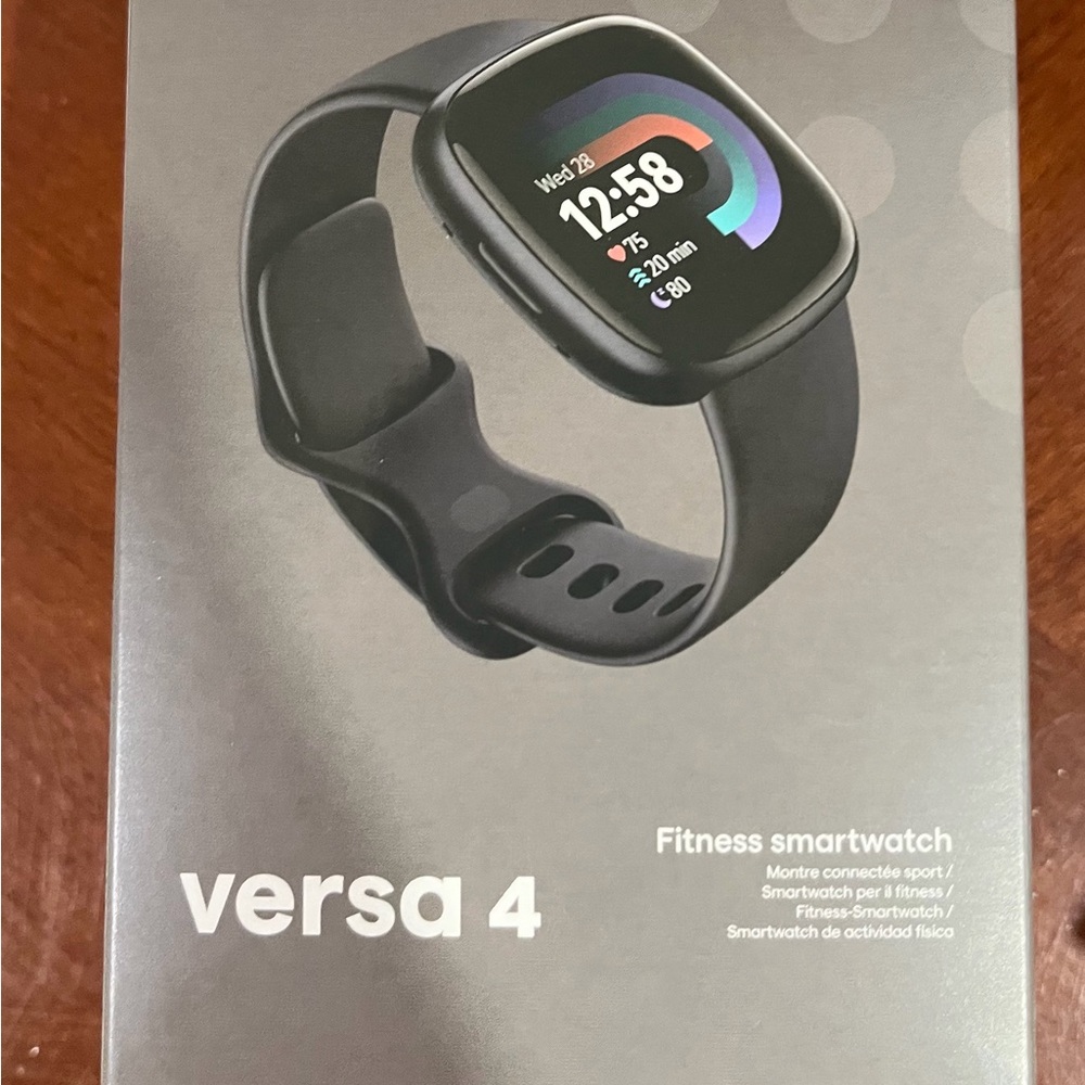 Fitbit Versa 4 Black Smartwatch